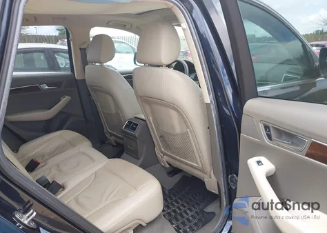 2010 Audi Q5 3.2 Premium из США, поврежденный, VIN WA1LKAFP3AA081891